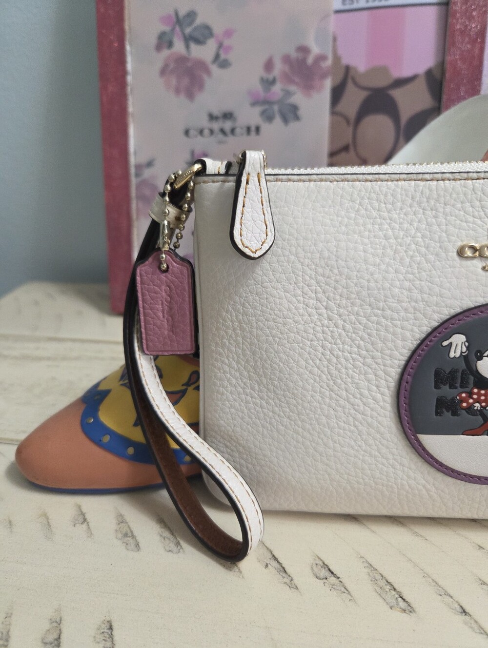 Coach x Disney Minnie Mouse Patch Small Wristlet in the "Chalk" white, EUC - Picture 2 of 16